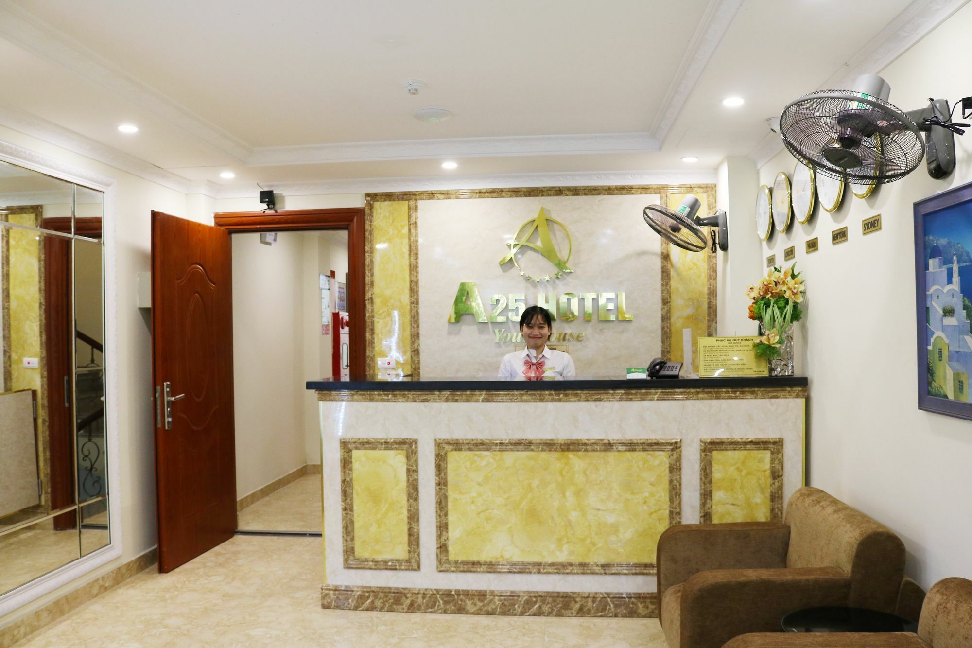 A25 Hotel - 109 Truc Bach Hanoi Exterior photo